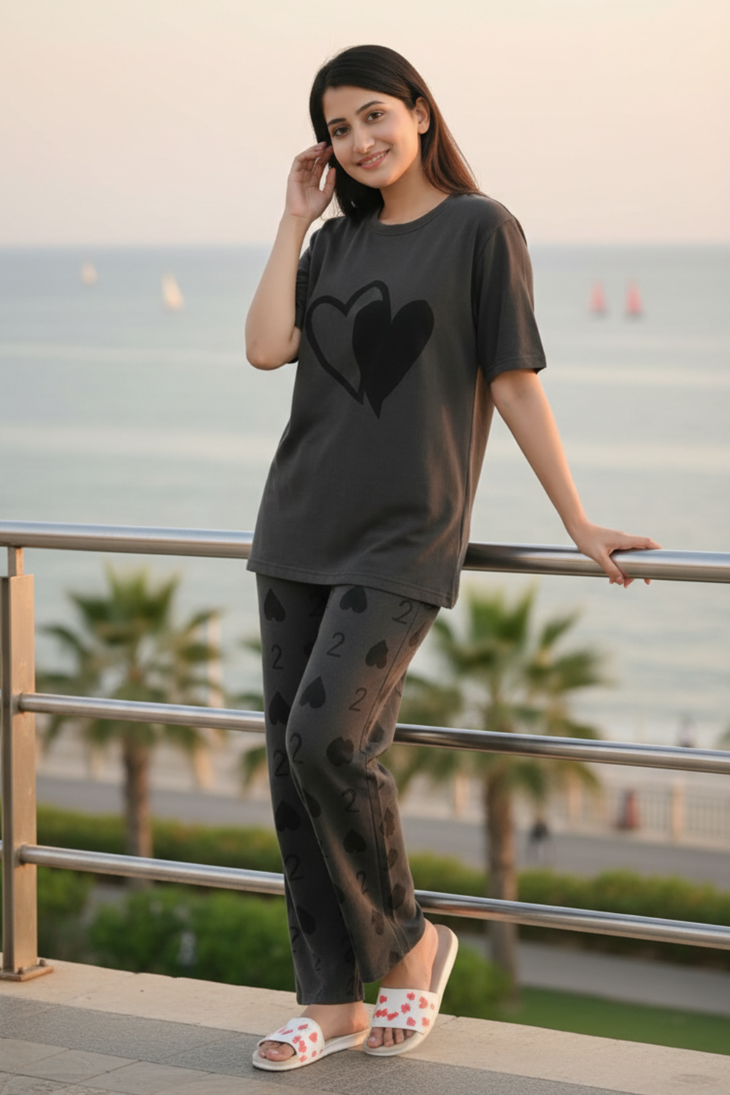 Double Heart printed Night Suit